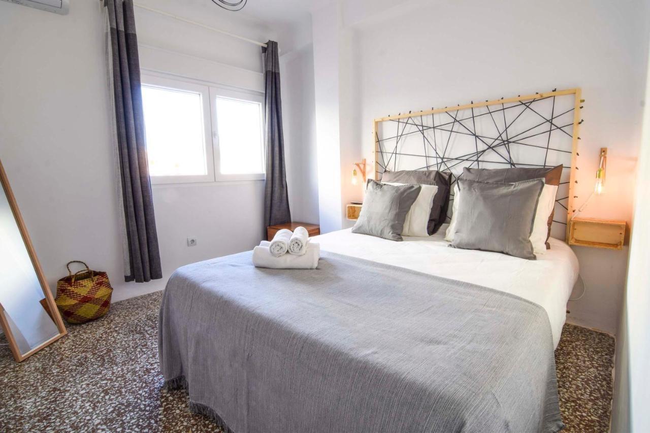 P&P Apartaments Arapiles Малага Экстерьер фото